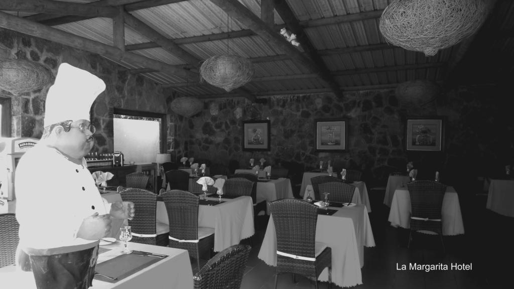 La Margarita Otel Pointe aux Piments Dış mekan fotoğraf